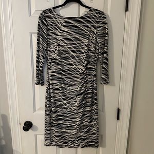 Beautiful Anne Klein dress.